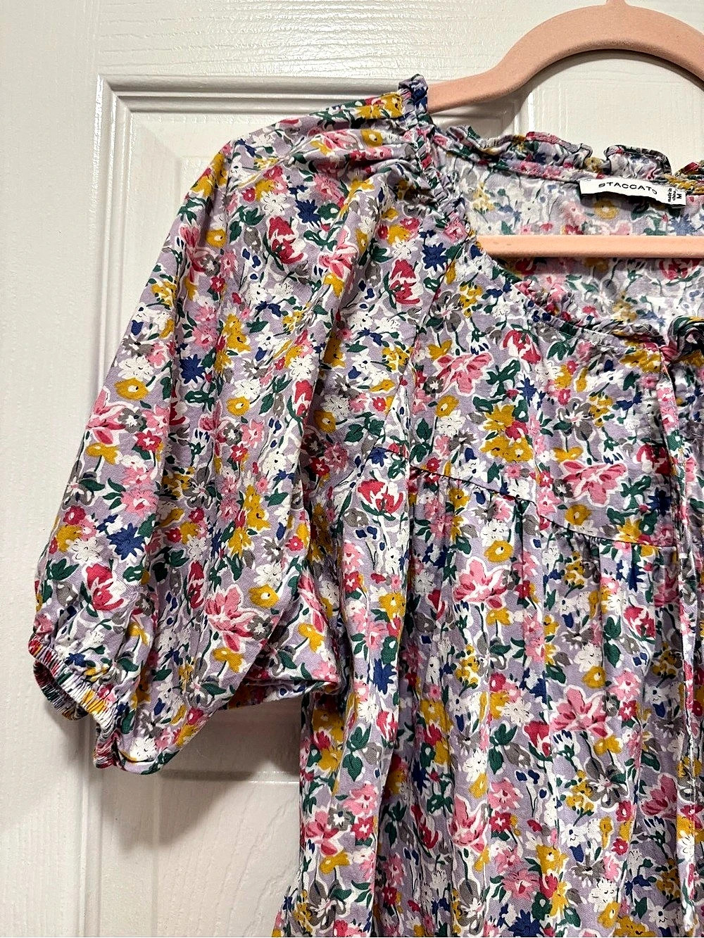 Staccato Floral Puff Sleeve Blouse Women’s Size Medium